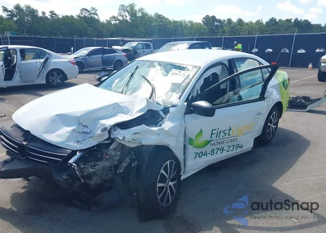 2016 Volkswagen Jetta Se z USA, uszkodzony, nr VIN 3VWD67AJ9GM376460